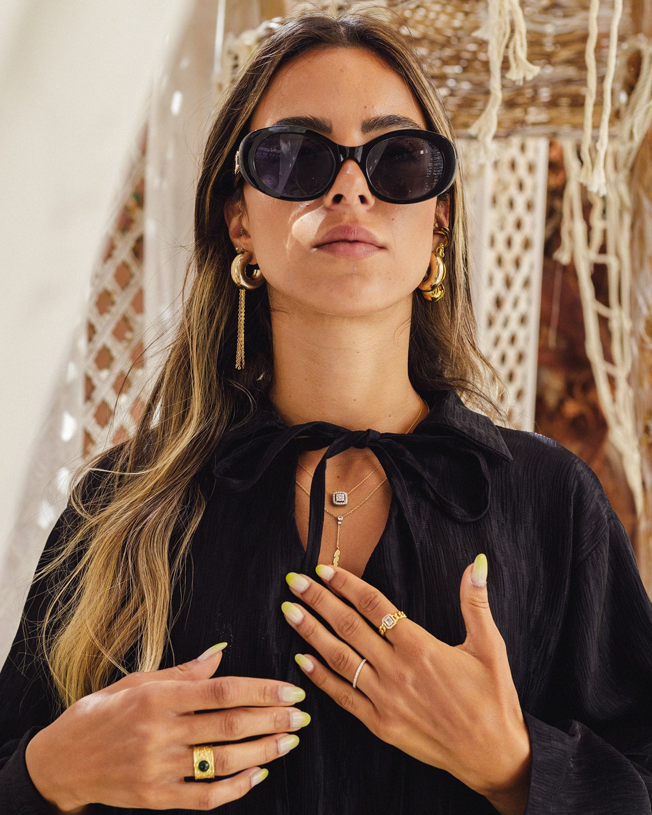 Knot Linen Set in Black