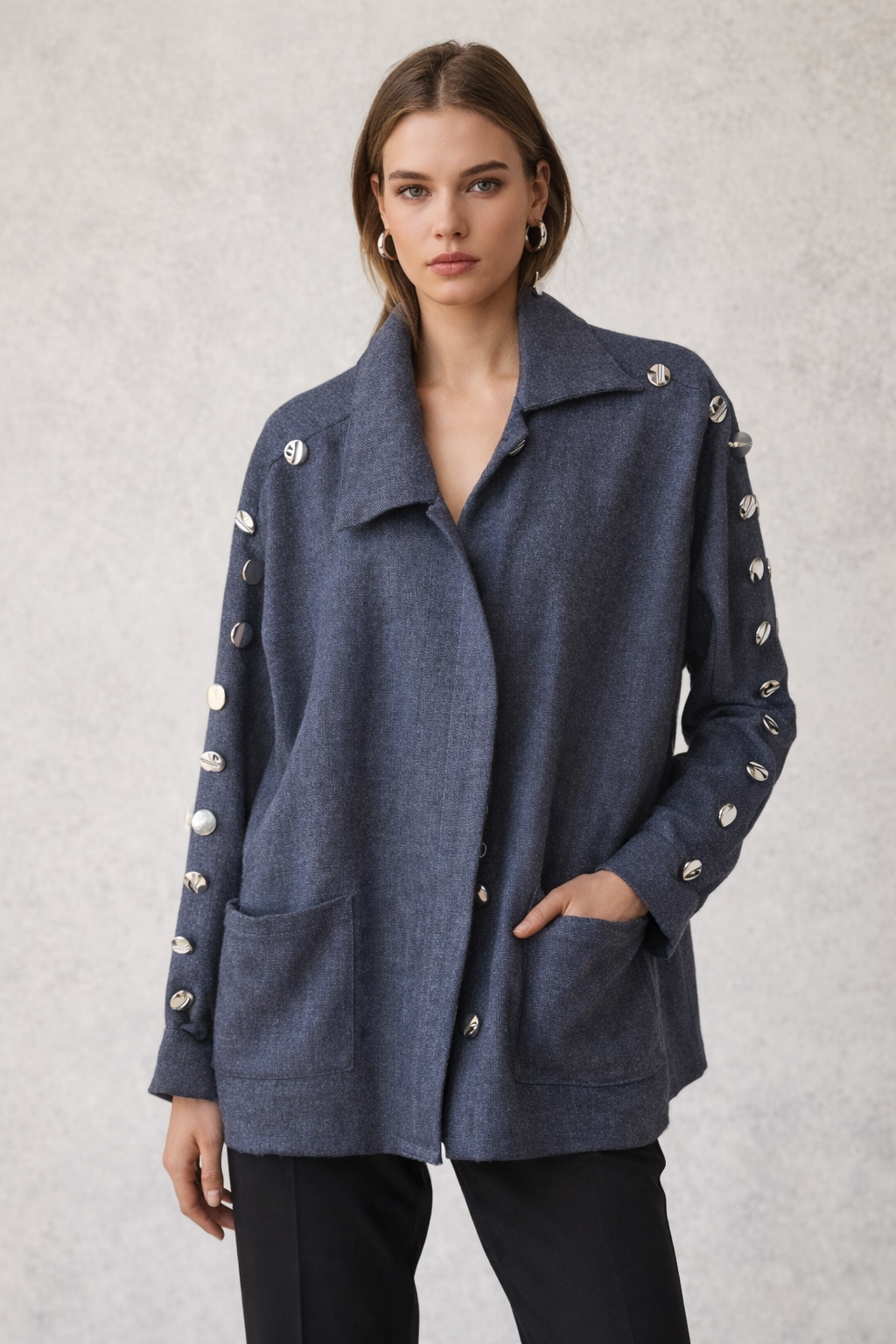 Wool Over-sized Buttons Jacket in Navy Blue